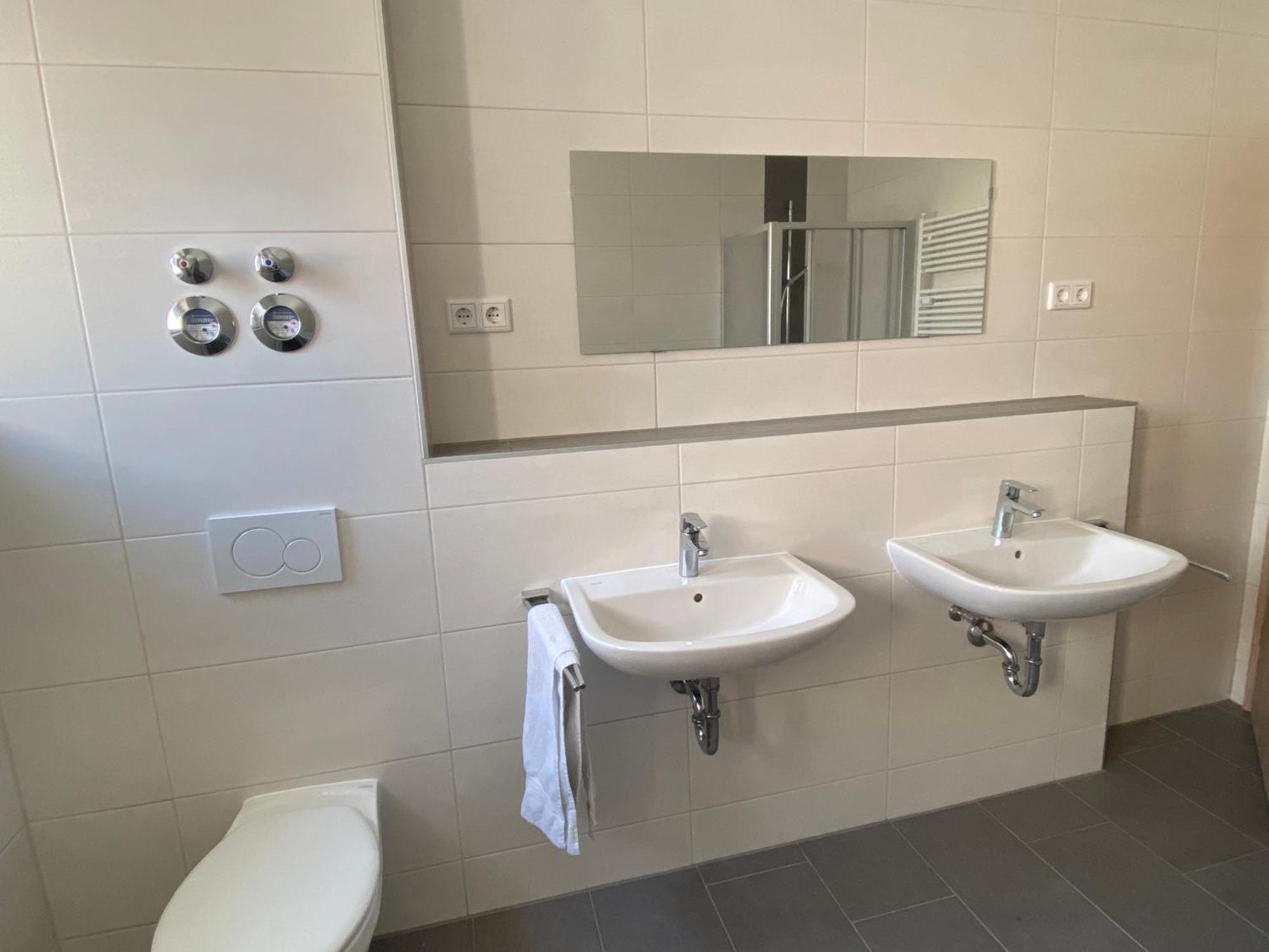 Ferienwohnung Feucht Eg Naturnah Parkplatz Wlan מראה חיצוני תמונה