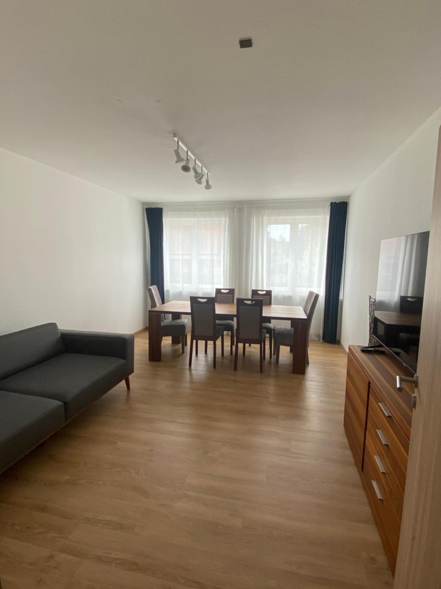 Ferienwohnung Feucht Eg Naturnah Parkplatz Wlan מראה חיצוני תמונה